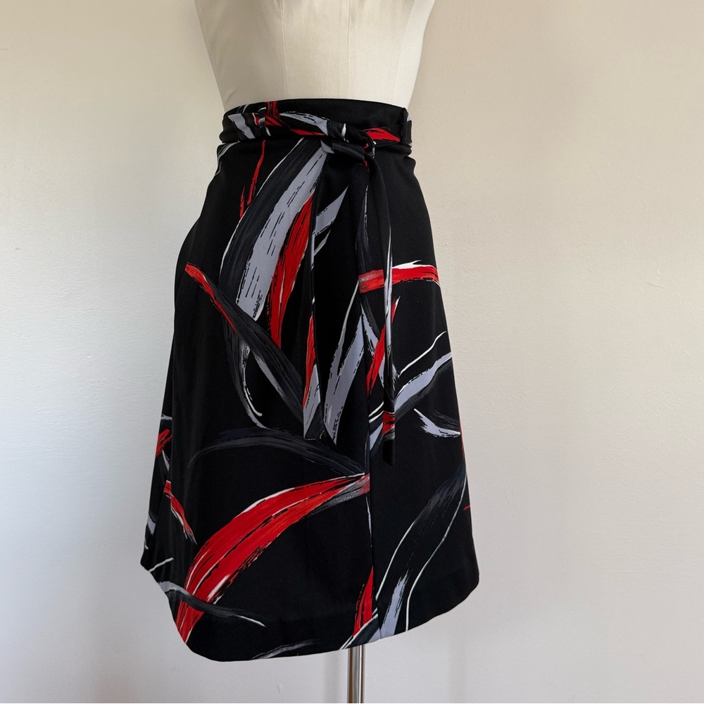 Vintage Black A-Line Skirt with Red & Gray Abstract Brush Print and Tie Waist